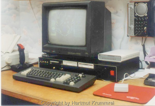 Der umgebaute Rechner im Betrieb